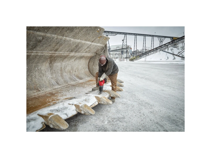 M18 ONEFHIWF1DS-121C